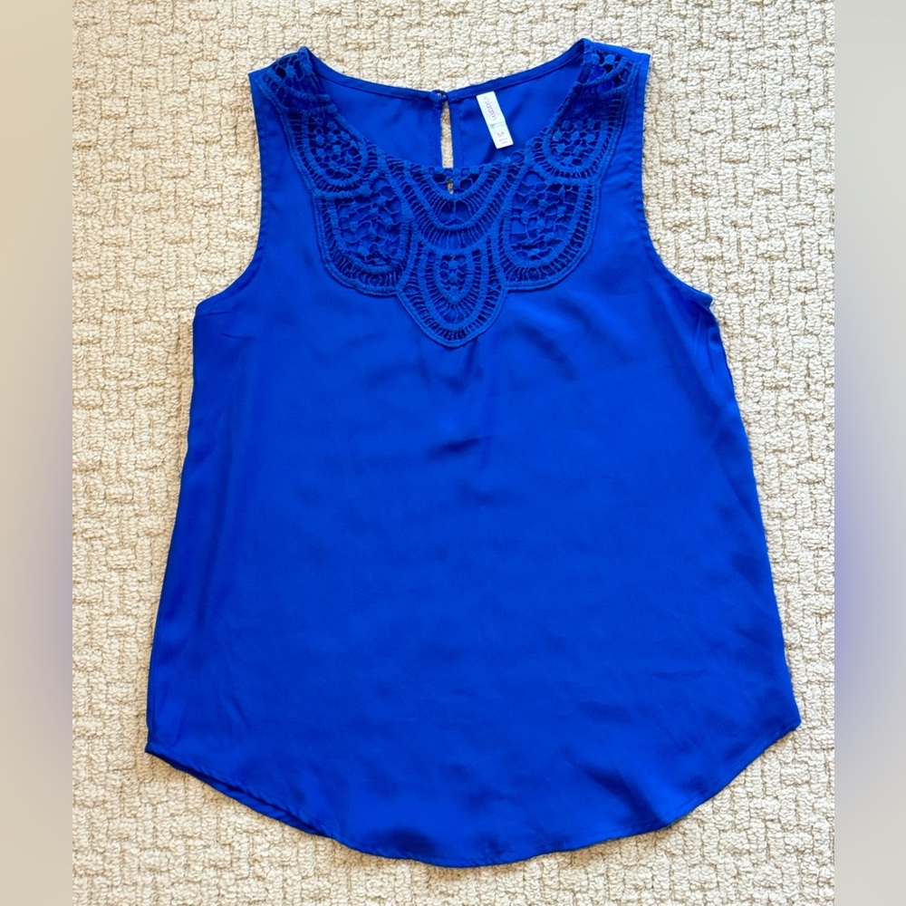Xhilaration Tank Blouse